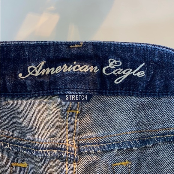 American Eagle Stretch Jean shorts - Picture 4 of 5
